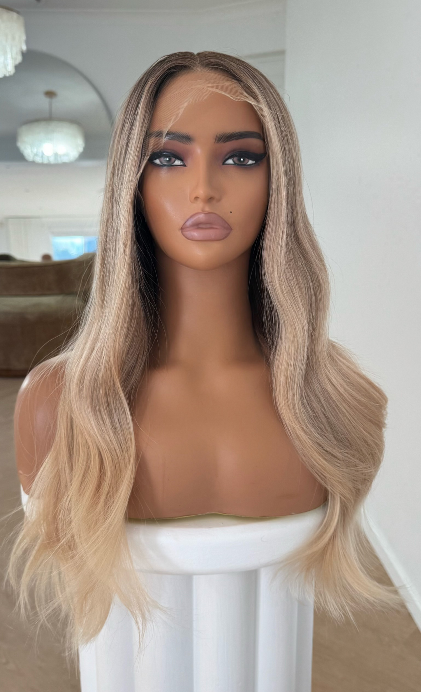 THE LARA 18”